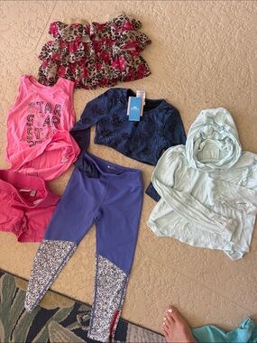 Girls size 6x 7 8  Bundle 6 pieces